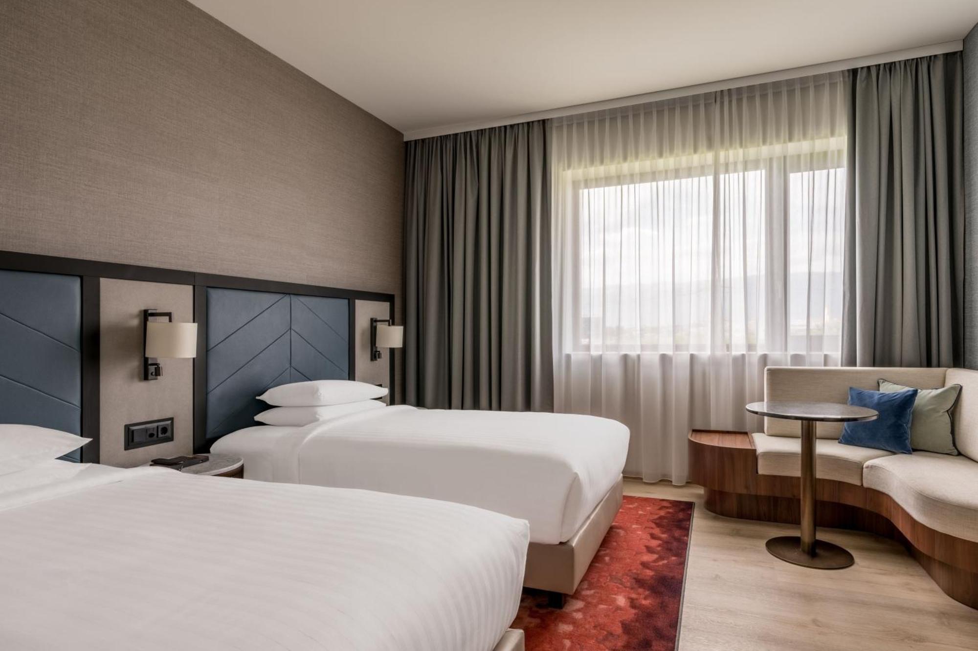 Geneva Marriott Hotel Meyrin Ngoại thất bức ảnh